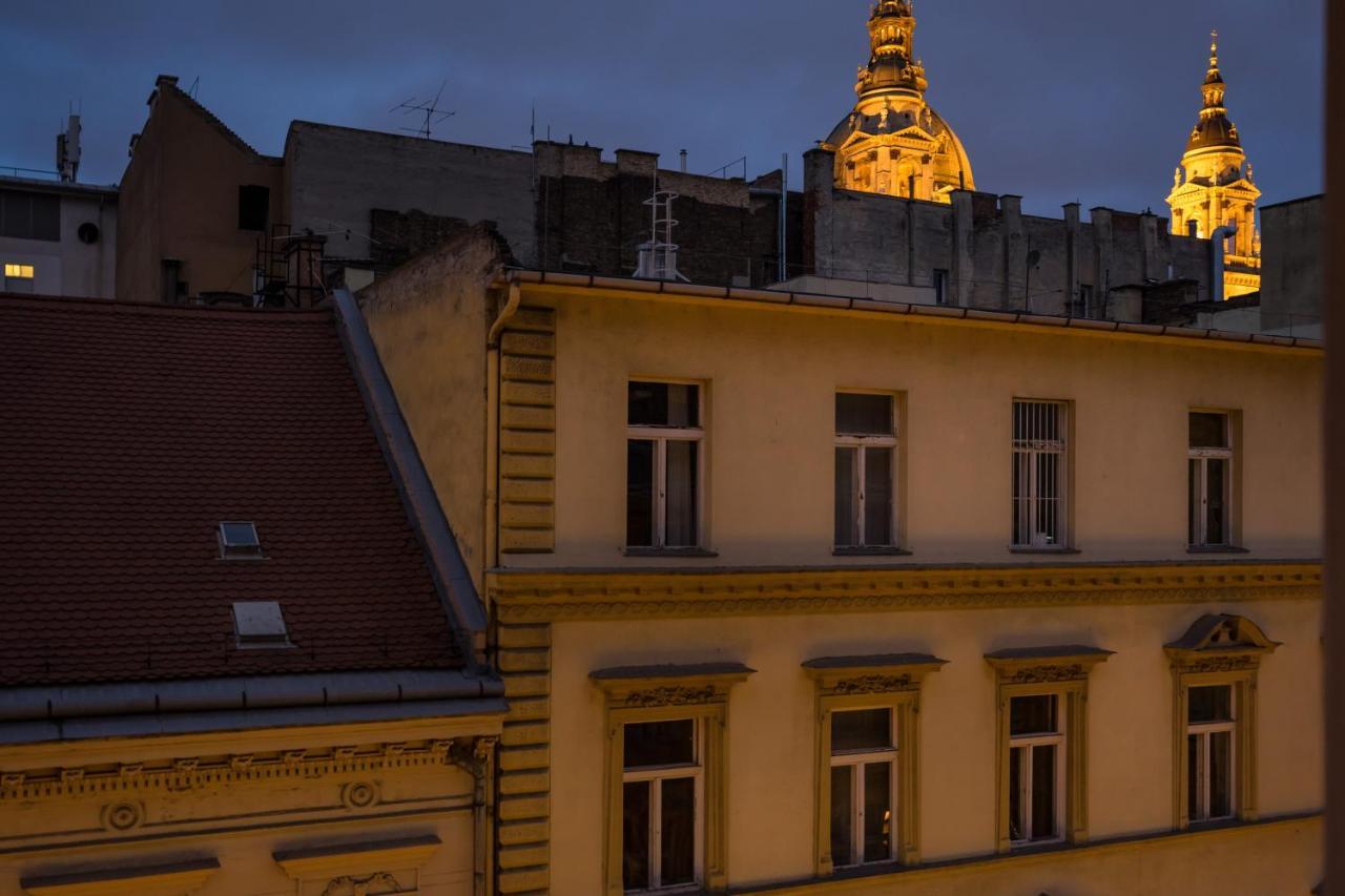 Basilika View Imperial Suite -Sas Street -Need Reservation For Free Parking Boedapest Buitenkant foto