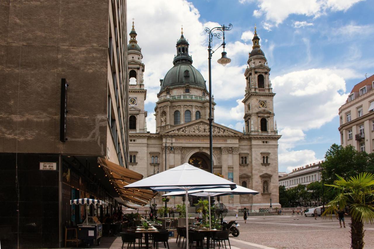 Basilika View Imperial Suite -Sas Street -Need Reservation For Free Parking Boedapest Buitenkant foto