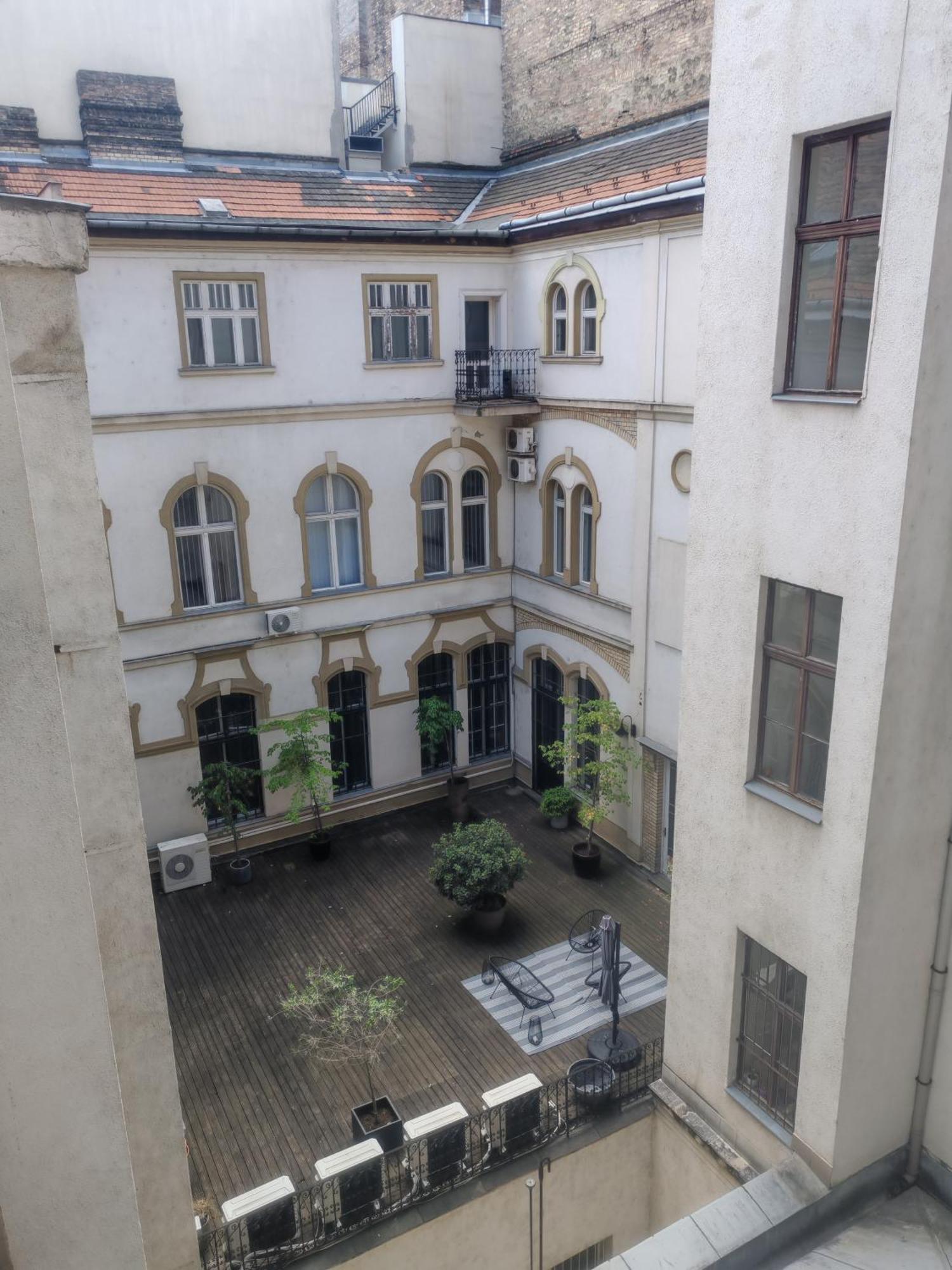 Basilika View Imperial Suite -Sas Street -Need Reservation For Free Parking Boedapest Buitenkant foto